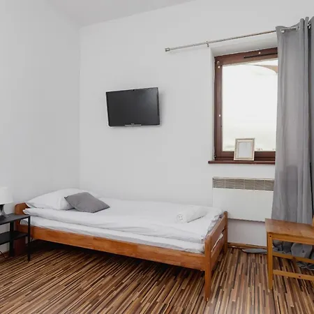 Nosal Jaszczurowka By Renters